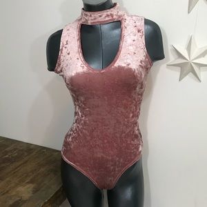 Velvet pink cut out sleeveless bodysuit